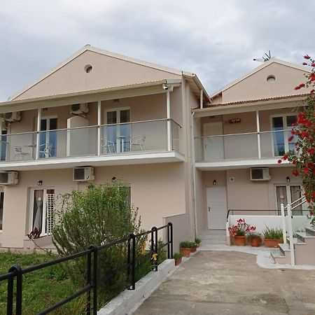 Appartement Cavo D' Oro Complex à Kávos Extérieur photo