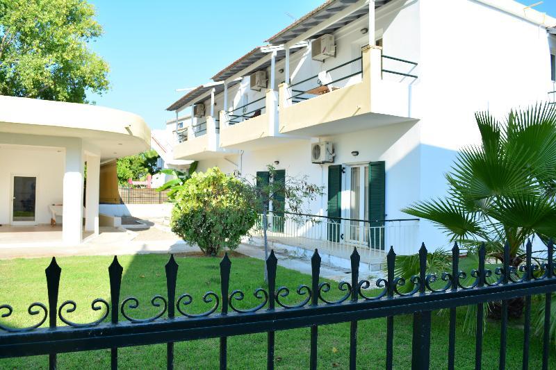 Appartement Cavo D' Oro Complex à Kávos Extérieur photo